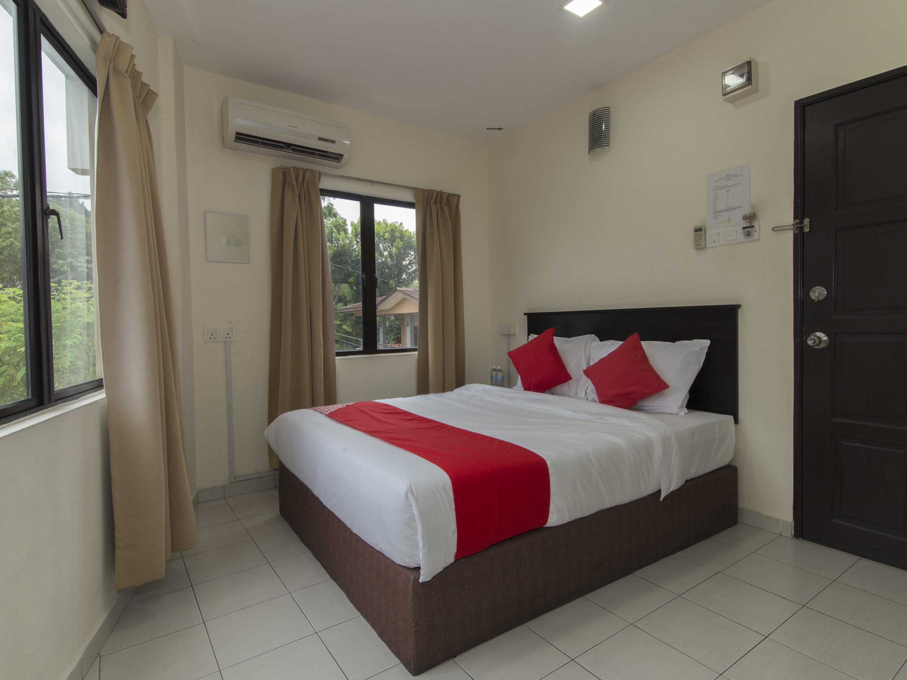 Oyo 91130 Hotel 91 Bukit Mewah Kajang Zewnętrze zdjęcie
