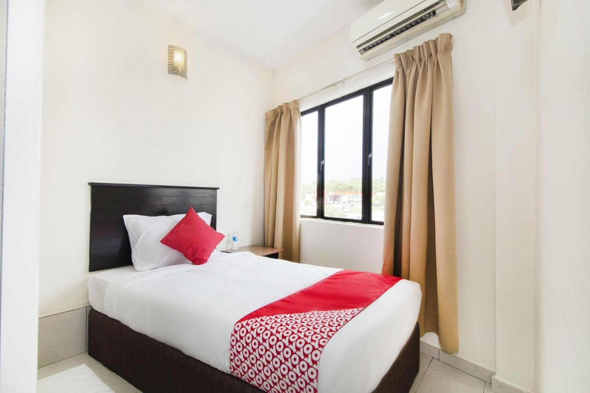 Oyo 91130 Hotel 91 Bukit Mewah Kajang Zewnętrze zdjęcie