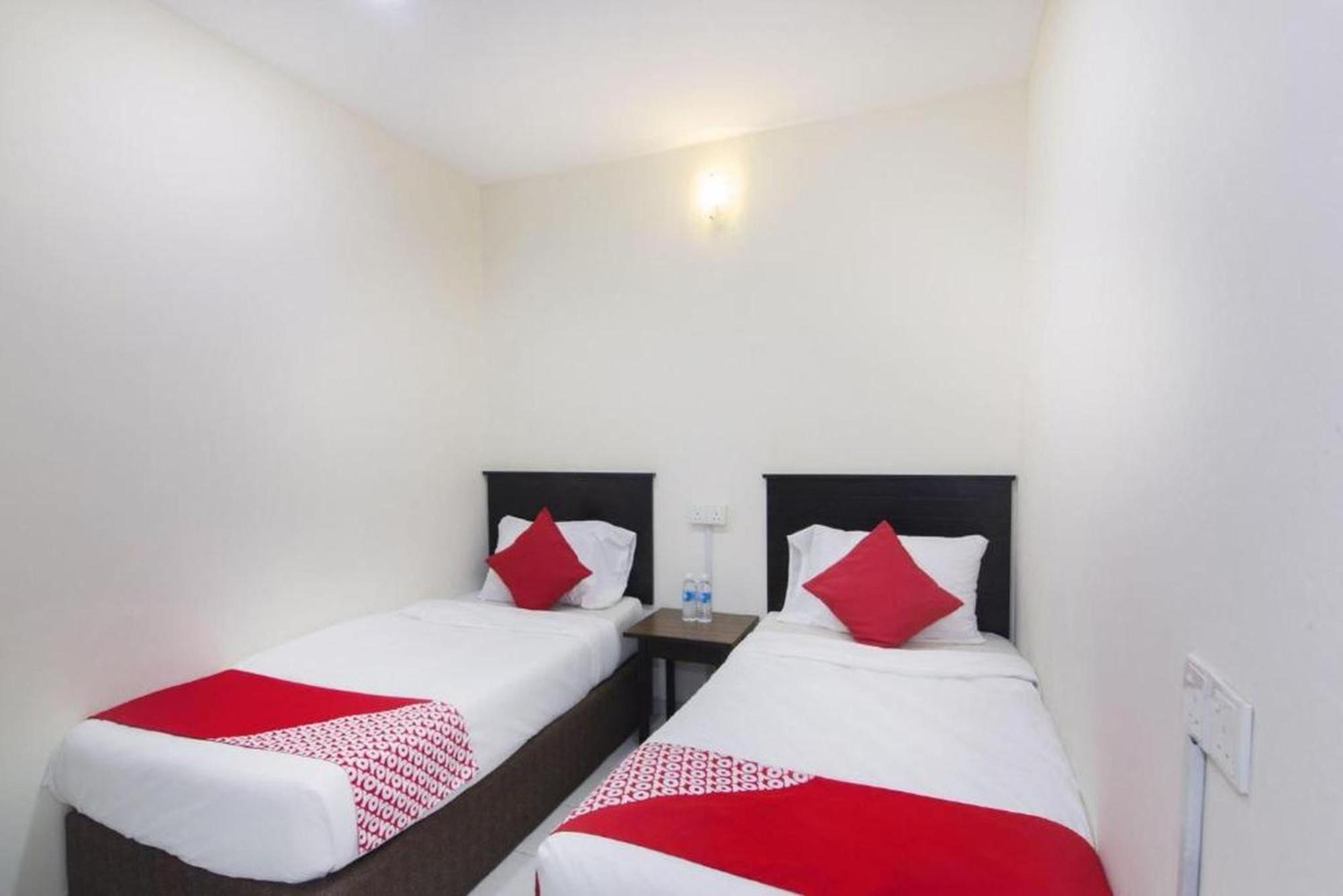 Oyo 91130 Hotel 91 Bukit Mewah Kajang Zewnętrze zdjęcie