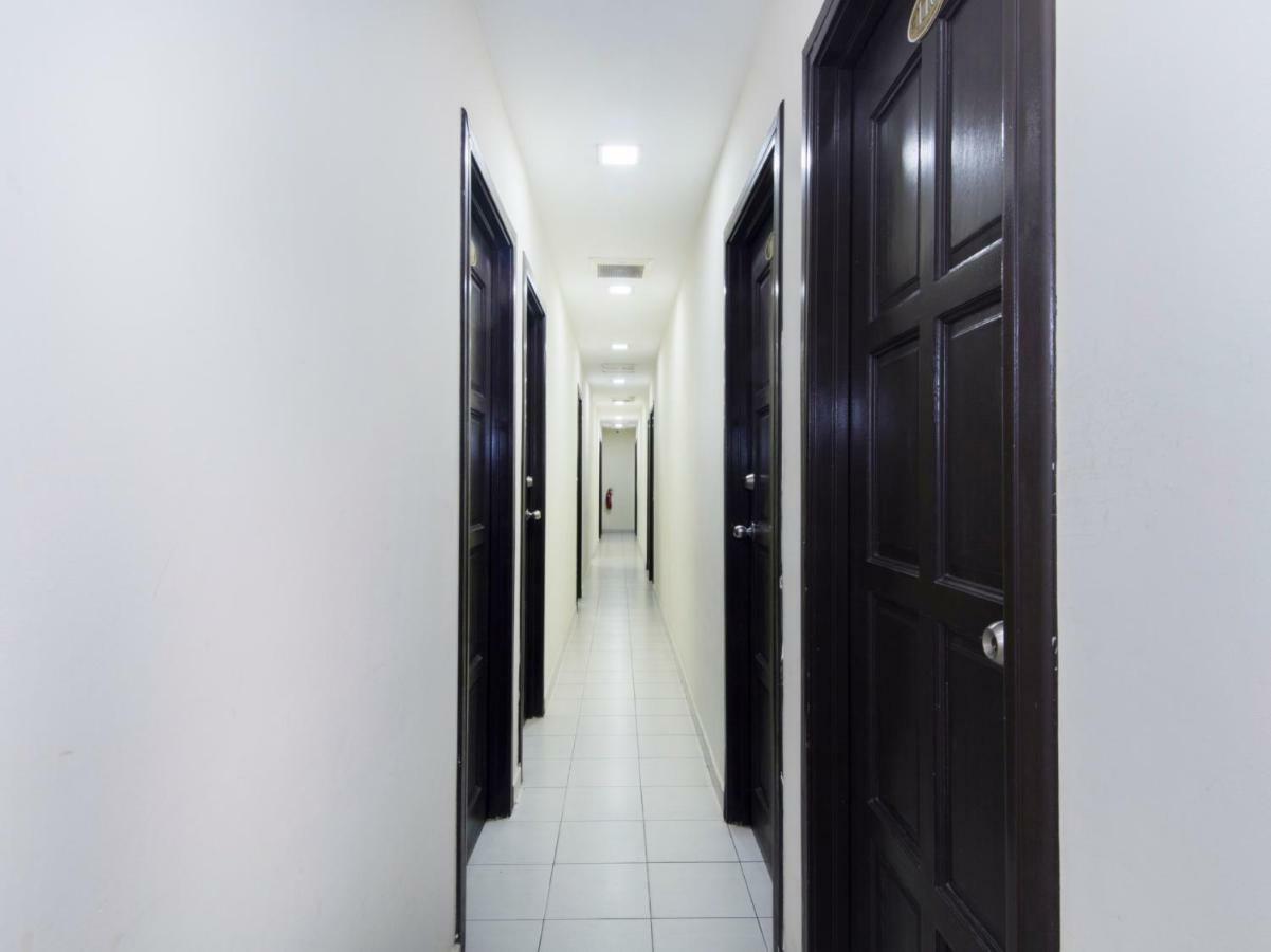 Oyo 91130 Hotel 91 Bukit Mewah Kajang Zewnętrze zdjęcie
