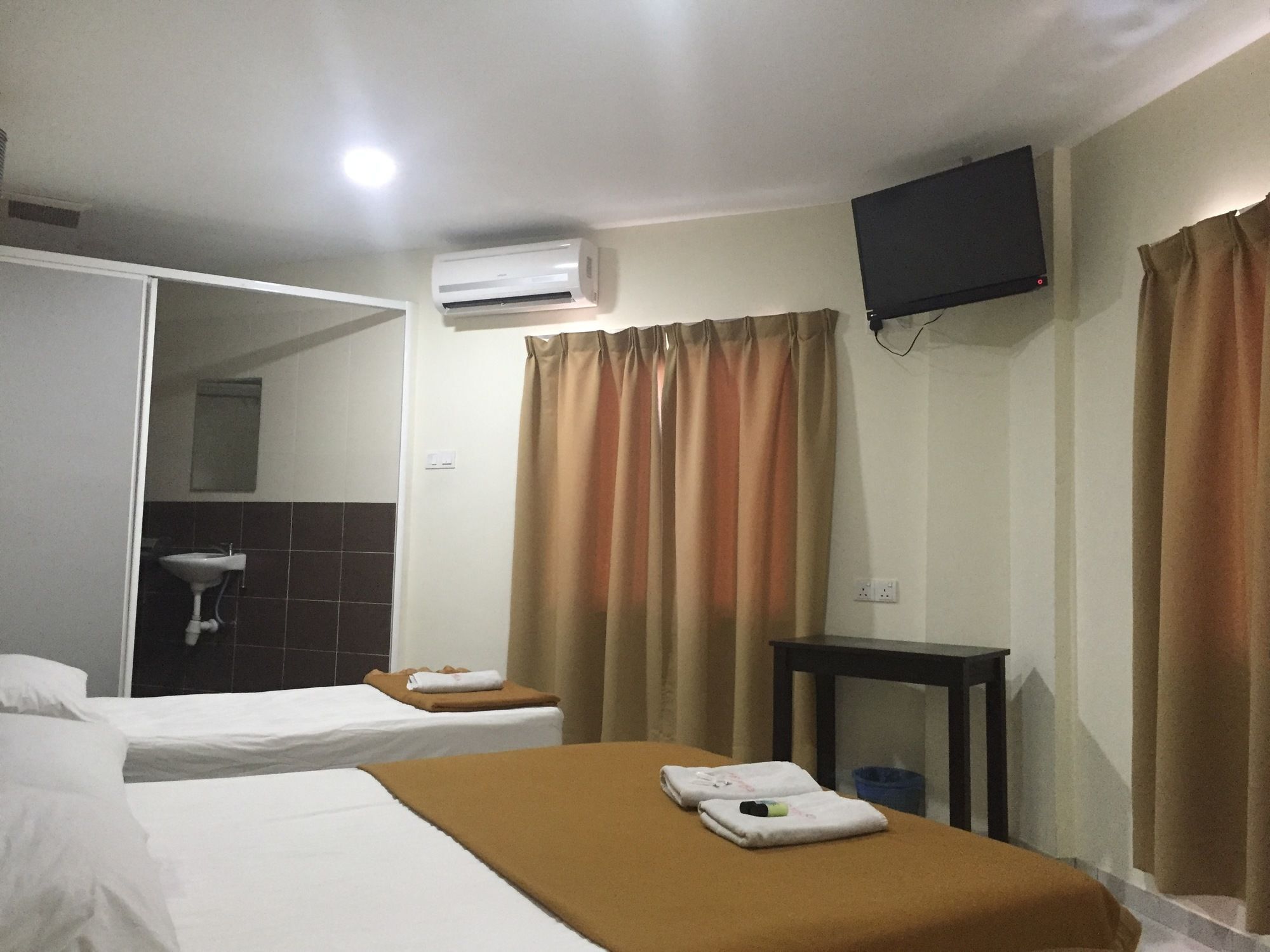 Oyo 91130 Hotel 91 Bukit Mewah Kajang Zewnętrze zdjęcie